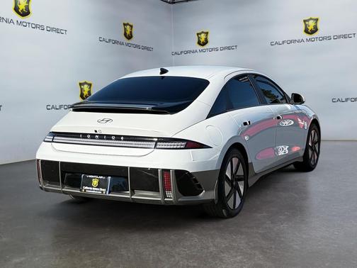 2023 Hyundai IONIQ 6 SE Standard Range