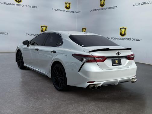 Wind Chill Pearl 2021 Toyota Camry XSE