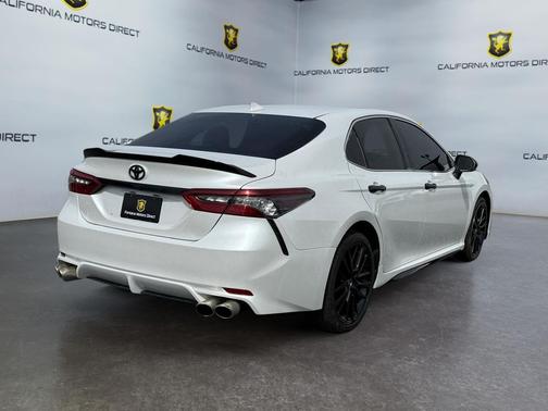 Wind Chill Pearl 2021 Toyota Camry XSE