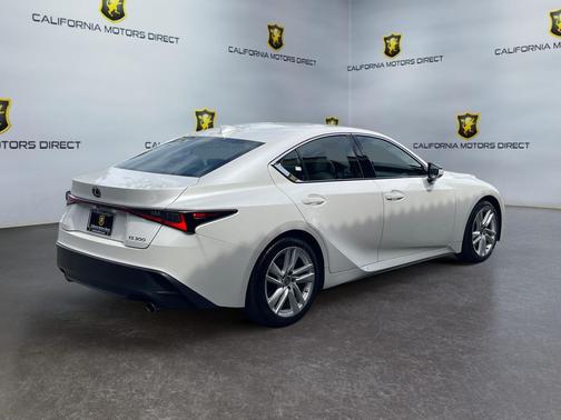 2022 Lexus IS 300 Base