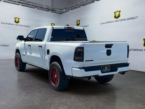 Bright White Clearcoat 2024 RAM 1500 Big Horn/Lone Star
