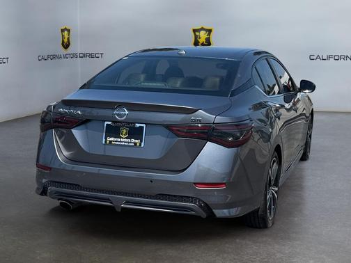 Gun Metallic 2021 Nissan Sentra SR