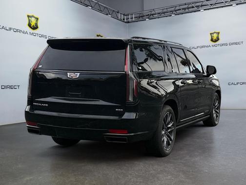 2021 Cadillac Escalade ESV Sport