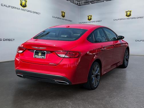 2016 Chrysler 200 S