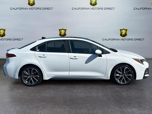 White 2022 Toyota Corolla XSE