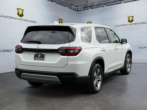 2023 Honda Pilot 2WD EX-L 8 Passenger