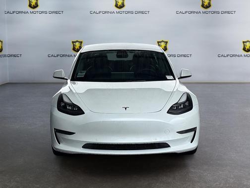 2022 Tesla Model 3 Standard Range