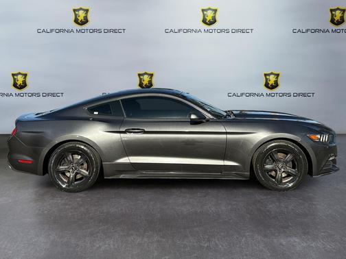 2016 Ford Mustang V6