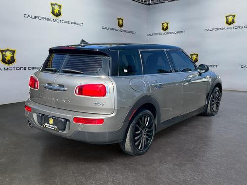 Melting Silver Metallic 2017 MINI Clubman Cooper