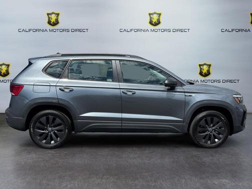 Platinum Gray Metallic 2024 Volkswagen Taos 1.5T S