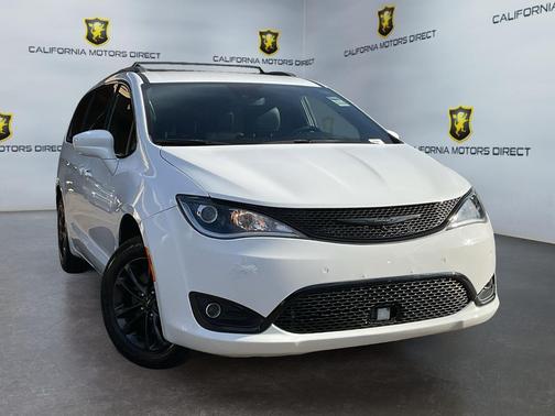 2020 Chrysler Pacifica L