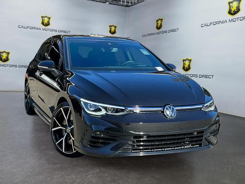 Deep Black Pearl 2022 Volkswagen Golf R 2.0T DSG