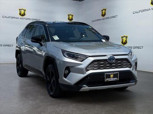 2020 Toyota RAV4 Hybrid SE