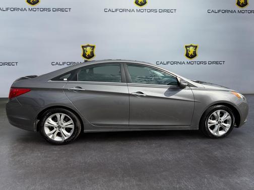 Harbor Gray Metallic 2013 Hyundai SONATA Limited