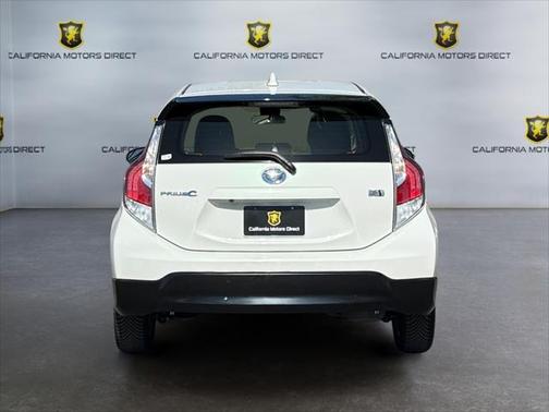 2017 Toyota Prius c Four
