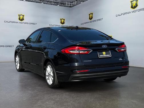 2020 Ford Fusion Hybrid SE
