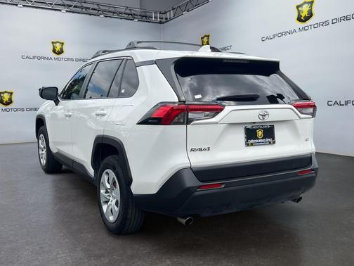 Super White 2019 Toyota RAV4 LE