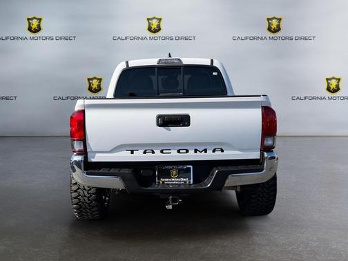 Super White 2021 Toyota Tacoma SR5
