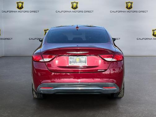 2017 Chrysler 200 Limited