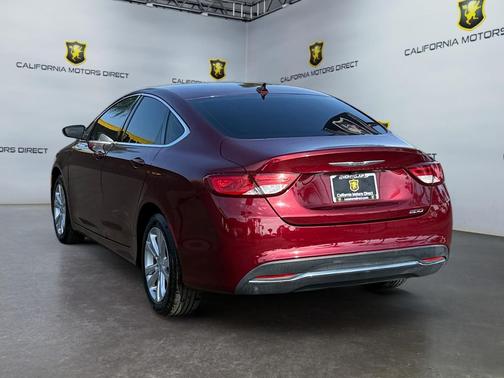 2017 Chrysler 200 Limited