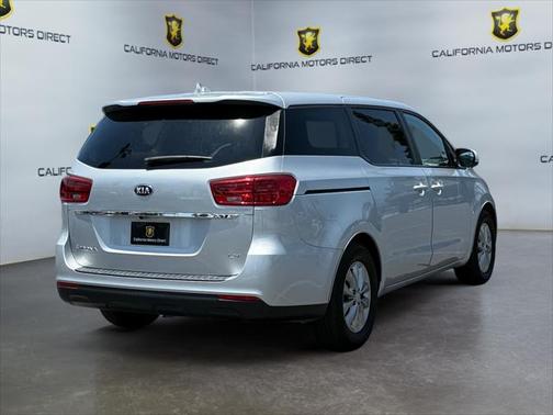 2021 Kia Sedona LX