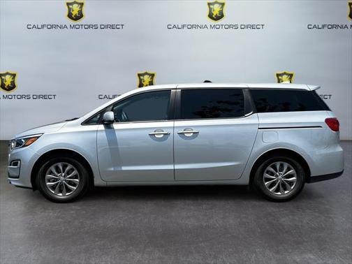 2021 Kia Sedona LX