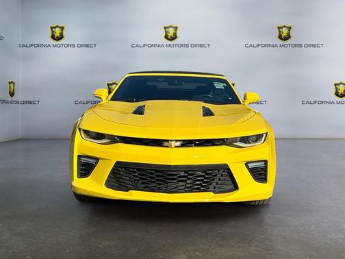 Bright Yellow 2018 Chevrolet Camaro 1SS