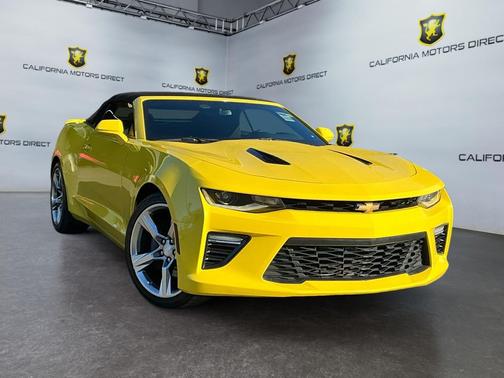 Bright Yellow 2018 Chevrolet Camaro 1SS