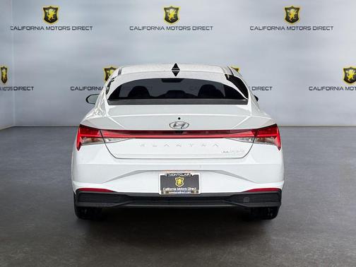 2022 Hyundai ELANTRA HEV Blue