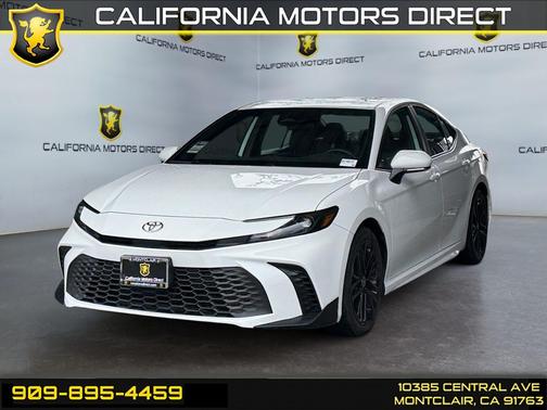 2025 Toyota Camry SE