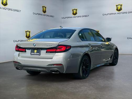 2022 BMW 540 i