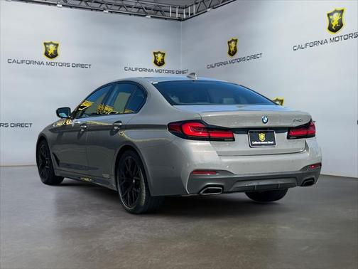 2022 BMW 540 i