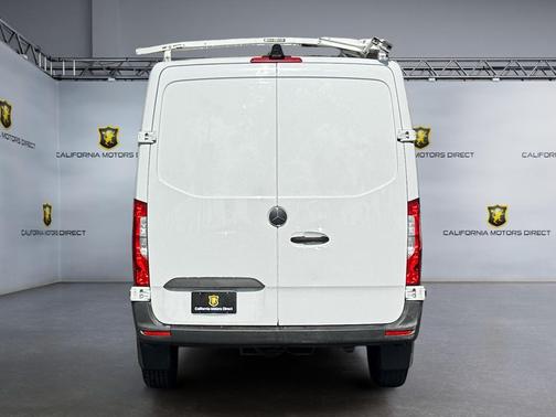 2022 Mercedes-Benz Sprinter 2500 Standard Roof