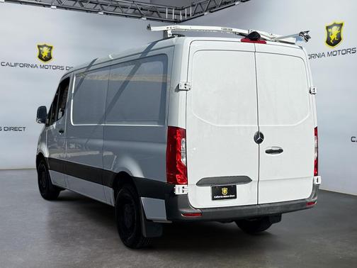 2022 Mercedes-Benz Sprinter 2500 Standard Roof