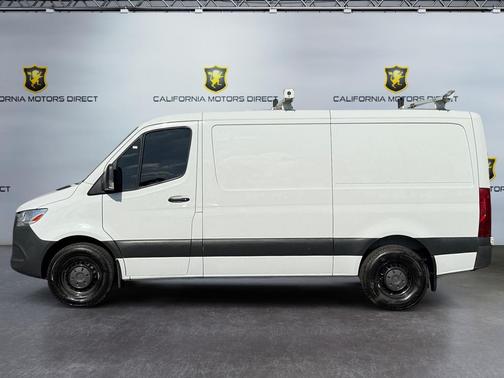 2022 Mercedes-Benz Sprinter 2500 Standard Roof