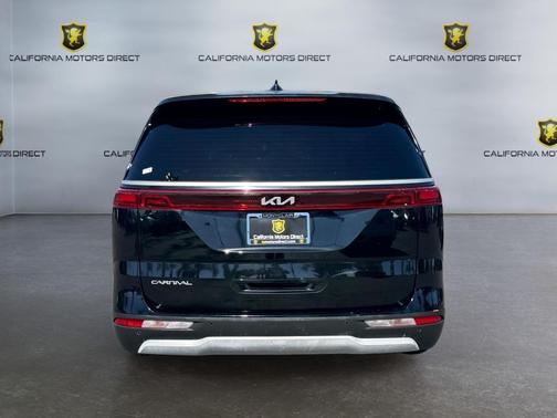 Aurora Black Pearl 2023 Kia Carnival LX