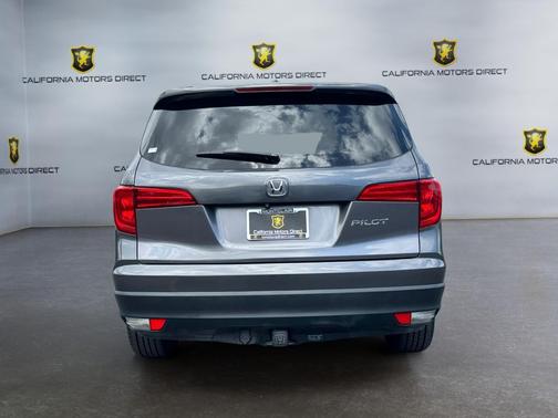 Modern Steel Metallic 2017 Honda Pilot EX-L