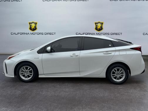 Wind Chill Pearl 2021 Toyota Prius LE