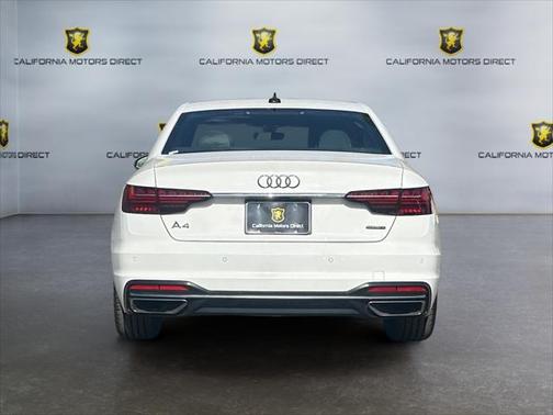 2022 Audi A4 45 S line Premium Plus
