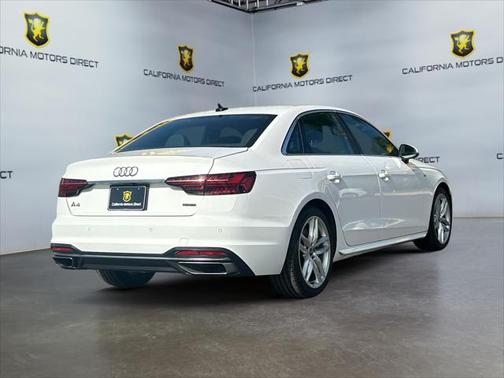 2022 Audi A4 45 S line Premium Plus