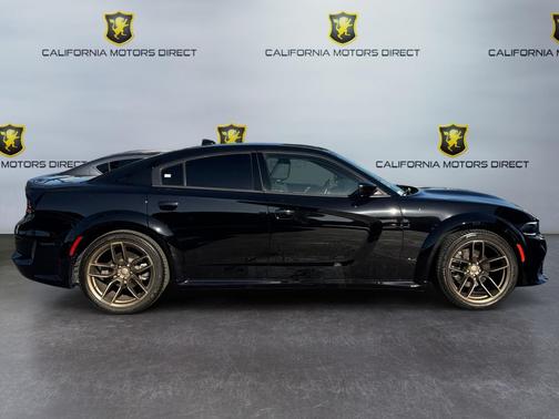 Pitch Black Clearcoat 2016 Dodge Charger R/T