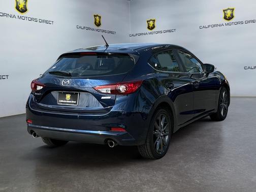 2018 Mazda Mazda3 Touring