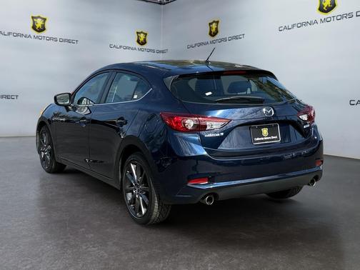 2018 Mazda Mazda3 Touring