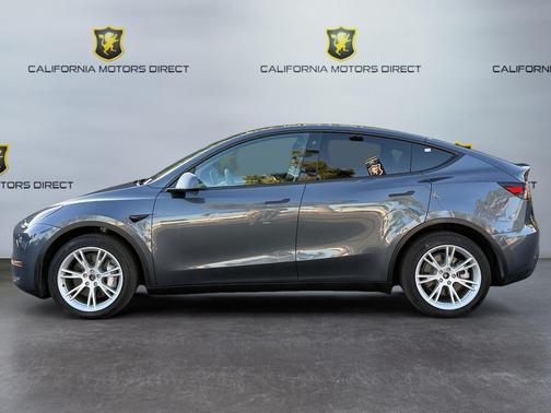 2023 Tesla Model Y Long Range Dual Motor All-Wheel Drive