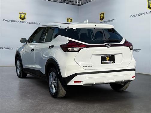 2023 Nissan Kicks S