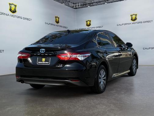 2020 Toyota Camry LE