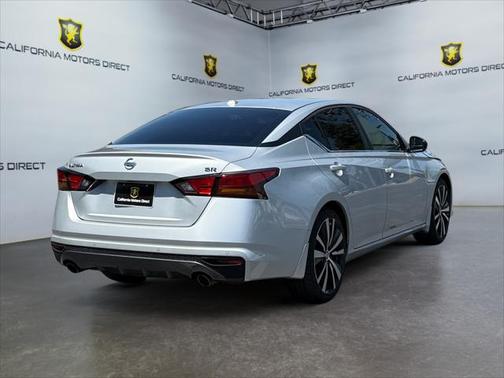 2021 Nissan Altima SR VC-Turbo FWD