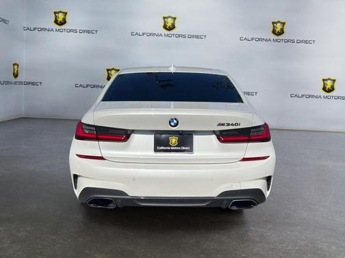 Mineral White Metallic 2020 BMW M340 M340i