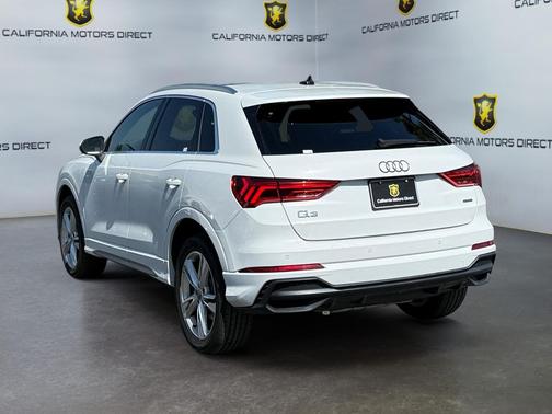 2021 Audi Q3 45 S line Premium