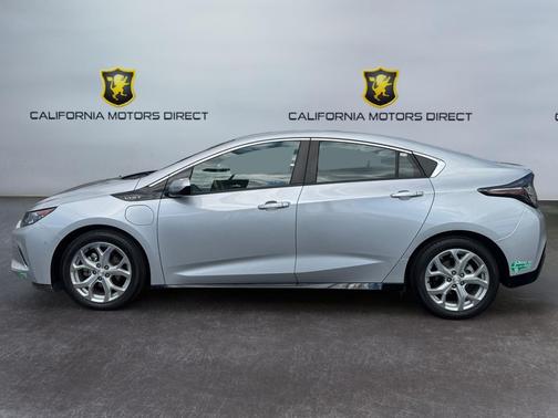 Silver Ice Metallic 2017 Chevrolet Volt Premier